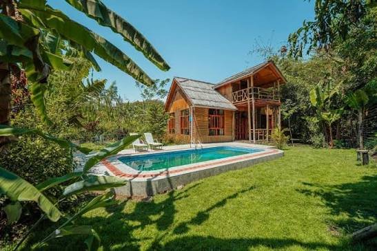 Under The Shade Safari Lodge – Arusha